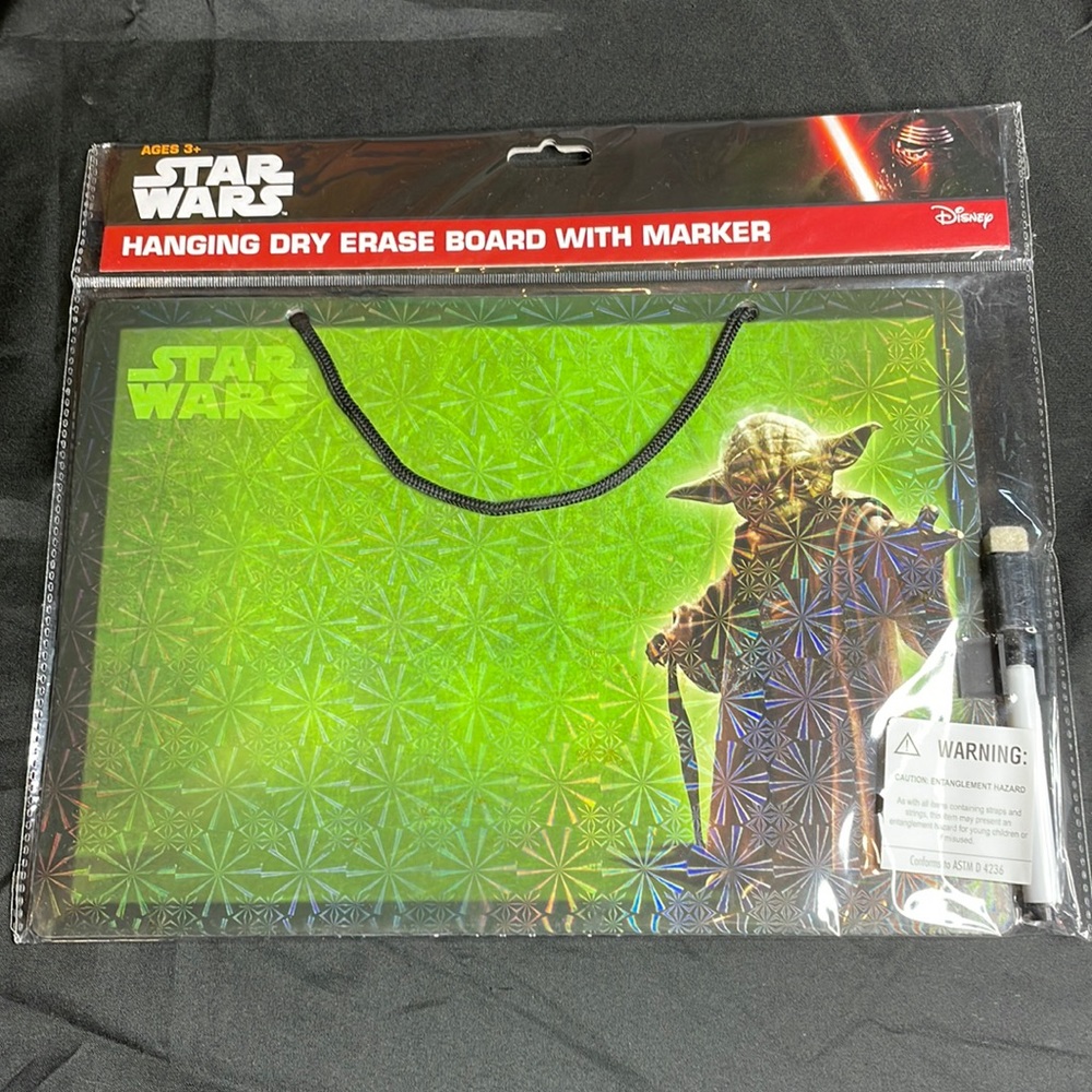 Star Wars Yoda Return Of The Jedi Hanging Dry Erase Board w/ Marker/Eraser,‎ New
